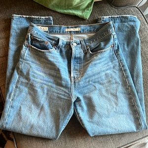 Levi’s wedgie straight jeans